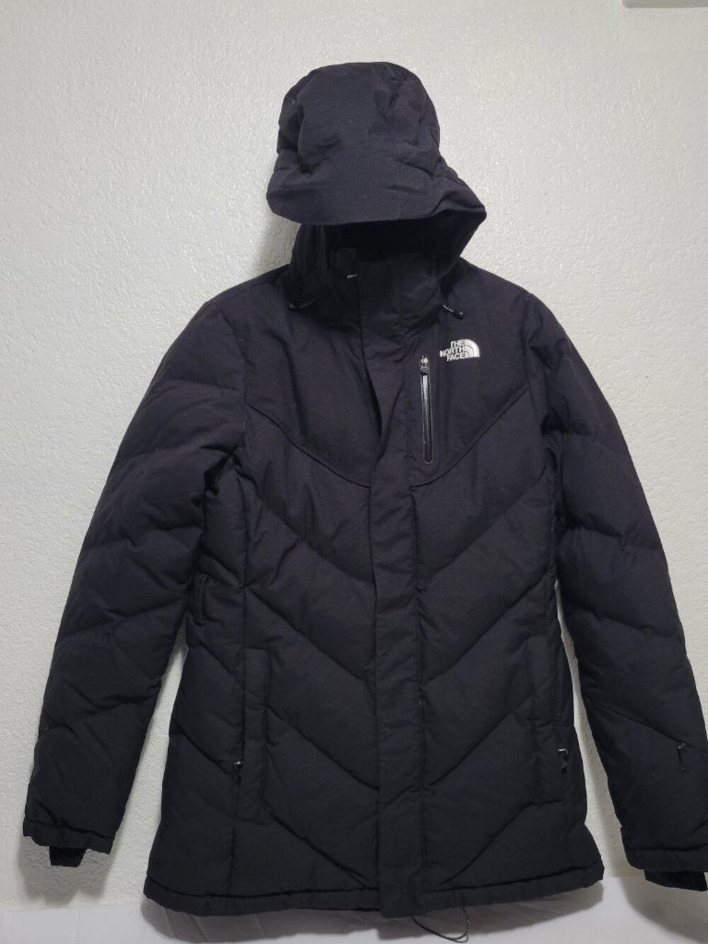 The Northface Women's Amore Down Women's Size Medium (M) Black Hooded Jacket